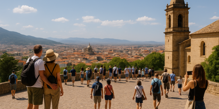 El turismo nacional cierra 2025 con un balance favorable pero muestra signos de normalización,según ObservaTUR