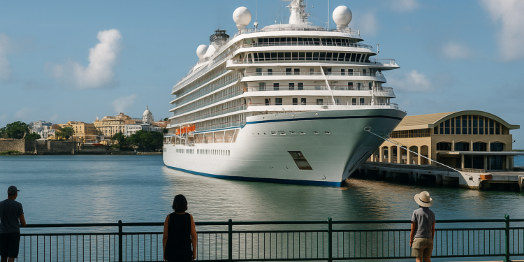 Línea de cruceros de lujo escoge a San Juan como puerto base en el Caribe