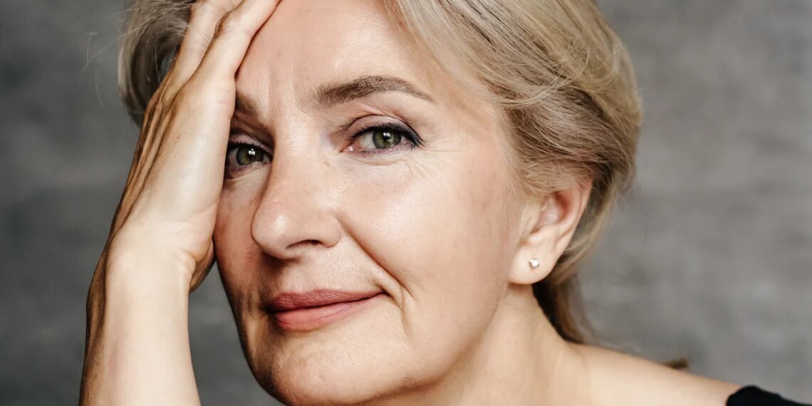 4 Tips to Make Your Foundation Look Like a Second Skin