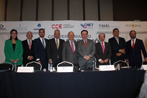 El Sector empresarial turístico anuncia agenda conjunta e instalan mesas de trabajo para impulsar y fortalecer la competitividad, la promoción turística y el desarrollo sostenible del turismo