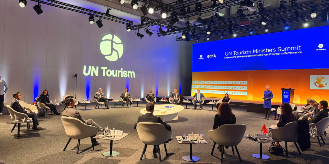 Impulsan estrategia de conectividad y promoción turística en la Convención ITB Berlín 2026