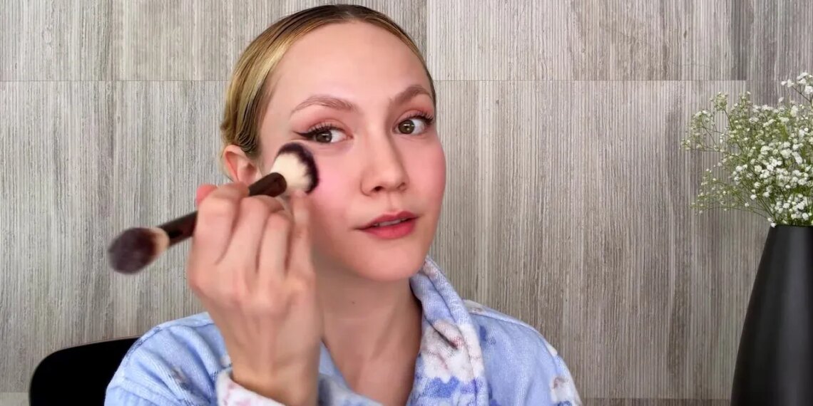 Iris Apatow Did Her Own Liner for Her Film ‘Pretty Lethal’