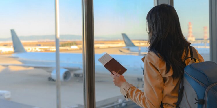 recomiendan suspender viajes a nueve países del Golfo