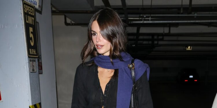 Kaia Gerber Masters the Art of Looking Undone