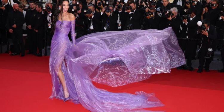 Festival de Cannes 2026: Los vestidos más elegantes y TODAS las celebridades en la alfombra roja