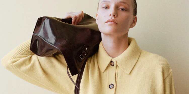 25+ Travel Cardigans For Every Trip