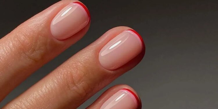 5 diseños de uñas cortas: colores, efectos y estilos para llevar en primavera 2026