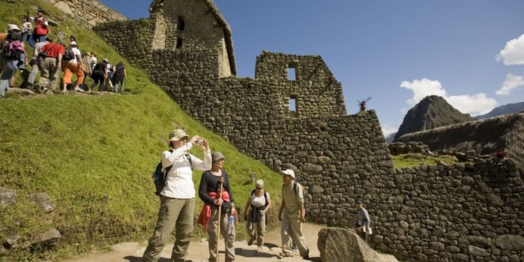 Buenas perspectivas para el turismo doméstico en Perú