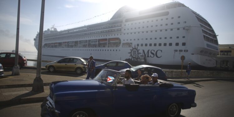 Supremo da luz verde a indemnizaciones millonarias contra Carnival, Norwegian, Royal Caribbean y MSC por caso Havana Docks