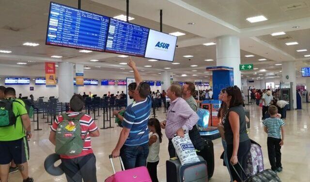 Golpe a Cancún: bajan viajes al encarecerse vuelos por el Mundial