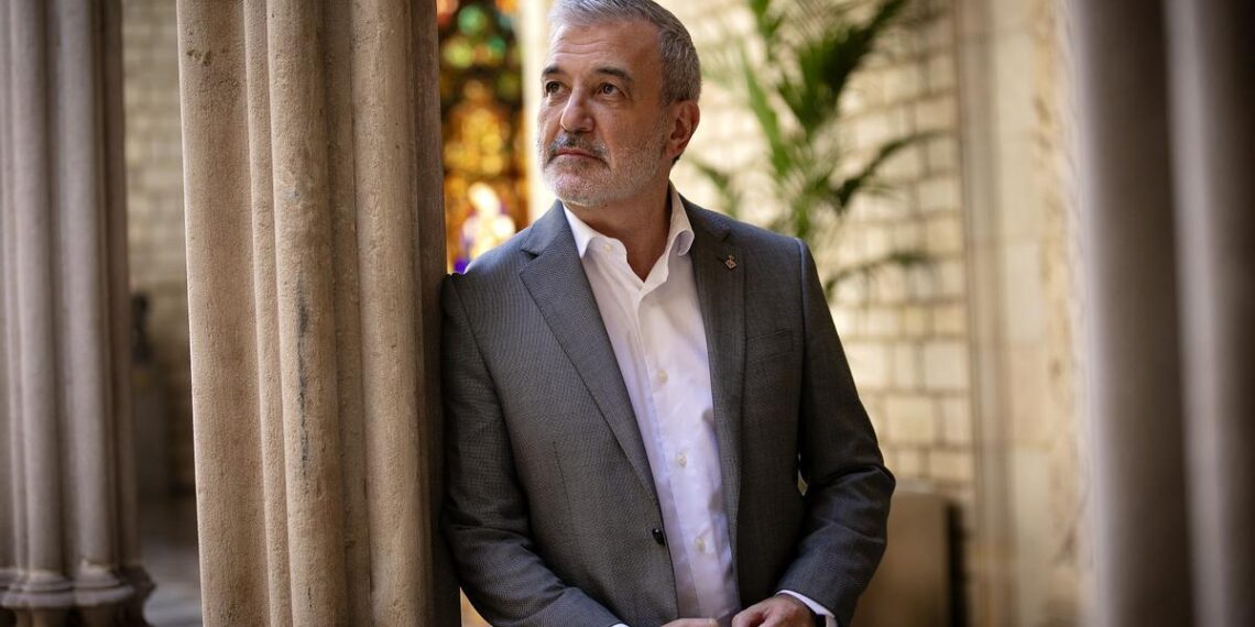 Jaume Collboni: "Queremos multiplicar por tres lo que pagan los cruceros de escala en Barcelona"