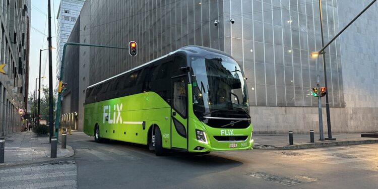 Flix llegó a México prometiendo viajes baratos en autobús y, un año después, ya conecta 8 estados