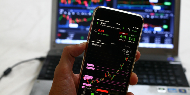 Acción Corporate Travel Management Ltd (AU000000CTD3): impacto de la guía 2026 y movimientos recie