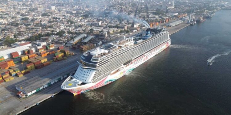 Aumentan 14.8% pasajeros de cruceros durante el primer cuatrimestre de 2026 – Oaxaca MX