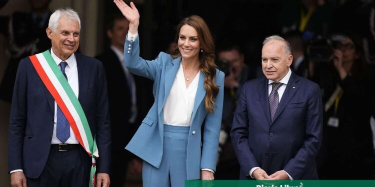Kate Middleton retoma los viajes oficiales con una visita a Italia