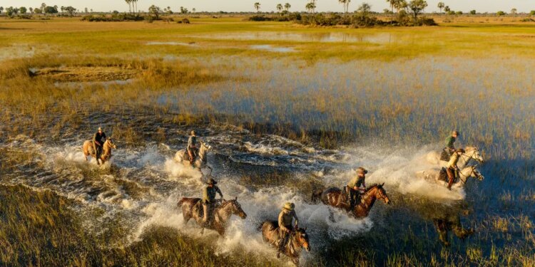 The Most Wildlife-Immersive, Nature-Friendly Way to Safari is on Horseback
