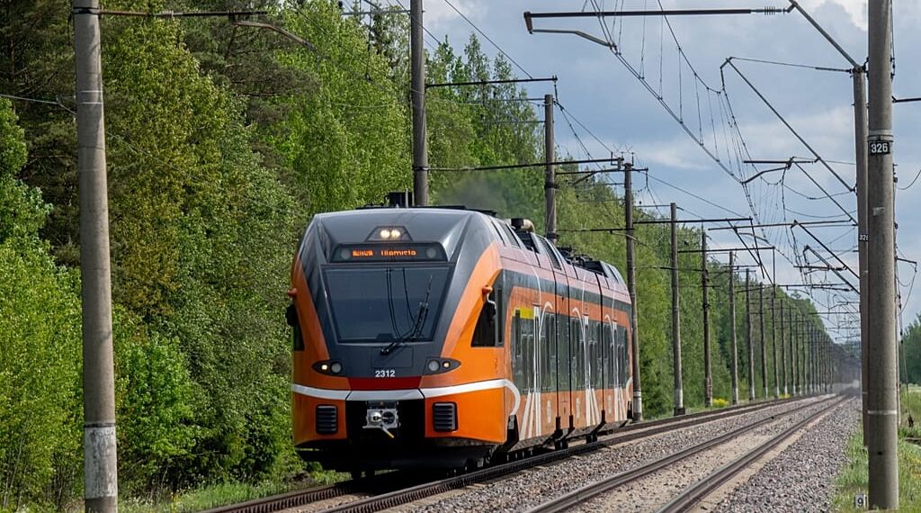 La UE estudia la iniciativa Un billete, un viaje para revolucionar el tren low cost en Europa