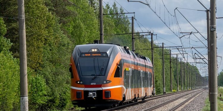 La UE estudia la iniciativa Un billete, un viaje para revolucionar el tren low cost en Europa