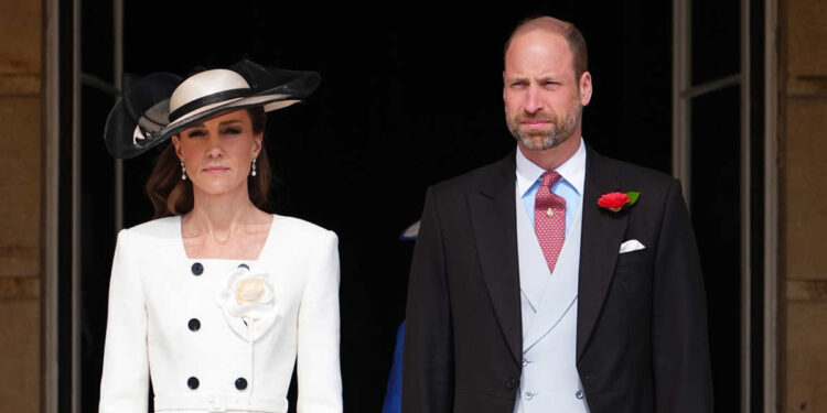 La vida de lujo del príncipe Guillermo y Kate Middleton: desde anillos de 400 mil euros a viajes en yates millonarios