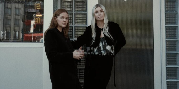 All the Cool Girls Came Out to Welcome Harris Tapper to Moda Operandi