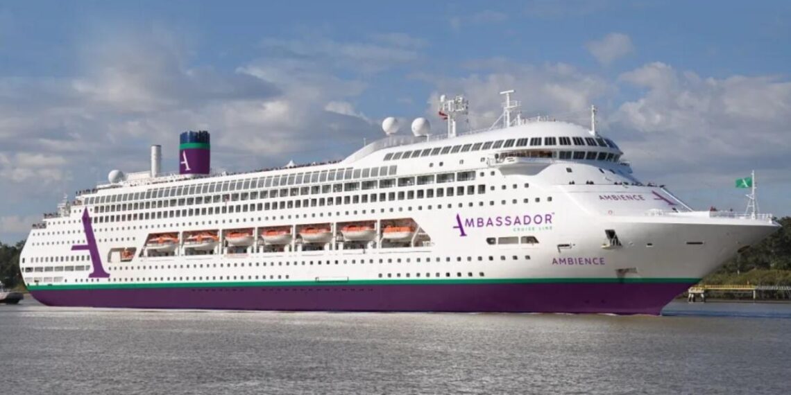Confinadas más de 1.700 personas en un crucero tras una muerte y la sospecha de un brote de gastroenteritis
