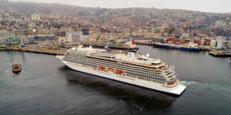 Cruceros ante una racha de ajustes profundos, dice experto