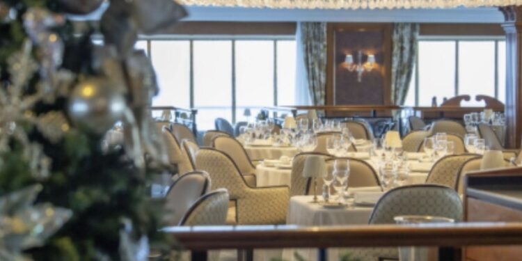 Oceania Cruises lanza viajes de fin de año y de vacaciones hasta 2028