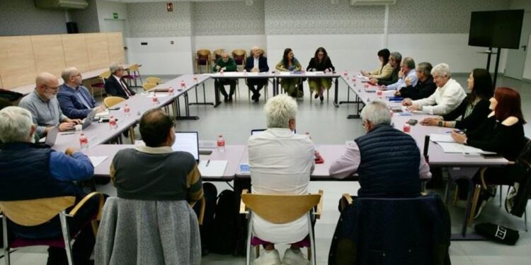 Ocho agencias venden 11.800 plazas en los viajes subvencionados por el Gobierno de Cantabria para mayores de 55 años
