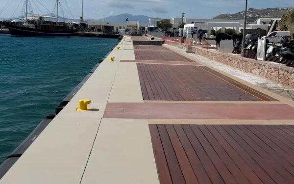 Puerto Viejo de Mykonos cuenta con nuevas instalaciones para atención de turistas