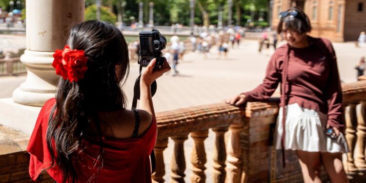 UNAV pone en marcha un grupo de trabajo dedicado al turismo receptivo y apunta a nuevas comisiones