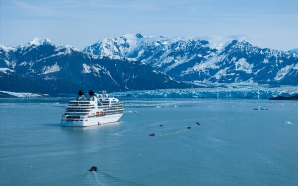 Seabourn celebra primera temporada en Alaska