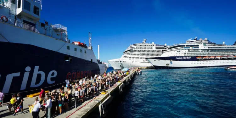 Semarnat niega permiso para ampliar un muelle de cruceros en Cozumel por daño al ecosistema
