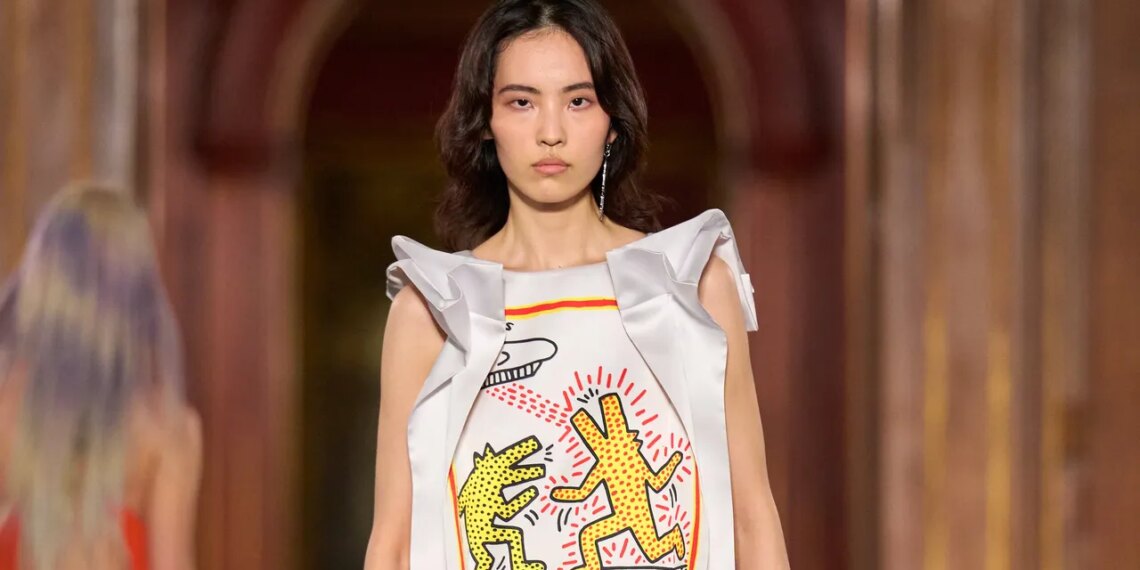 [post_title]