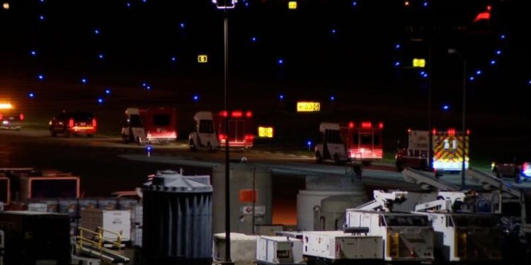 Última hora del crucero con un brote de hantavirus, en vivo: evacuaciones, contagios, muertes y más