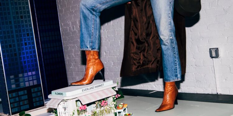 Does the Everlane Sale Mark the Death of Millennial Sustainable Fashion?
