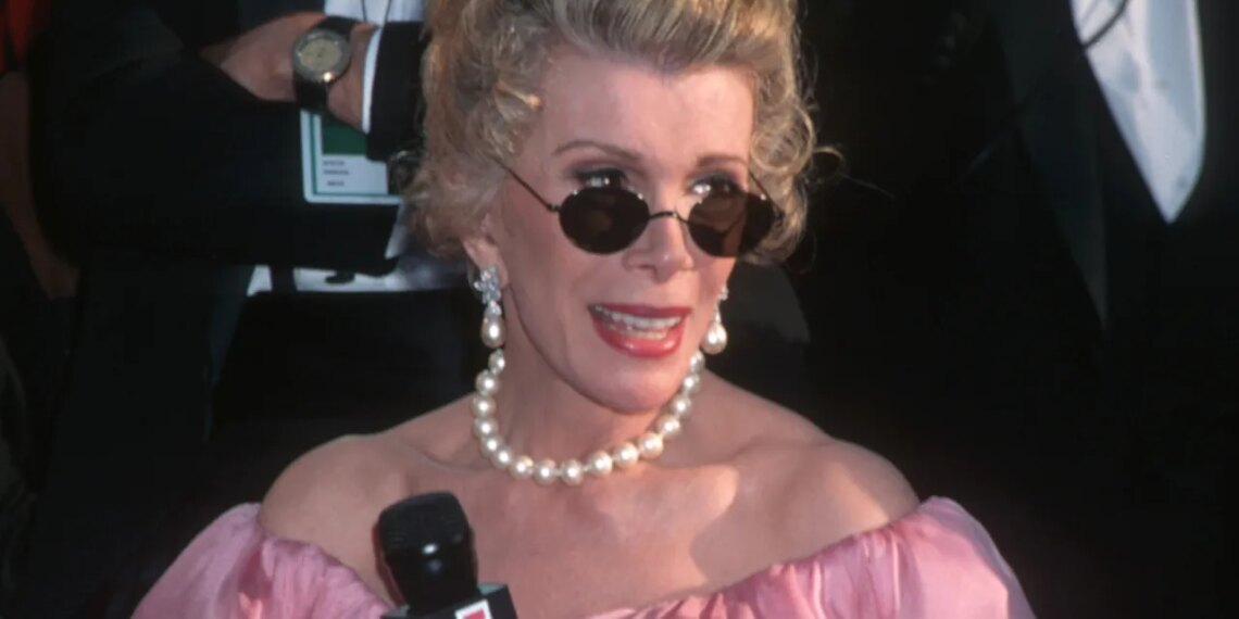 15 of Joan Rivers’s Best and Most Baroque Style Moments