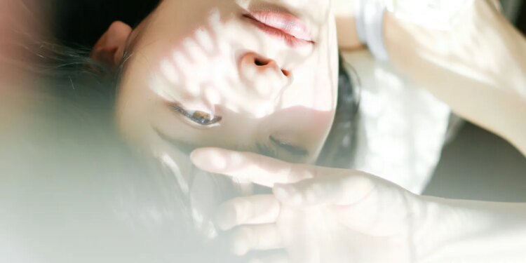 Japanese Minimalism: 9 Practical Rules for Clearing Your Home and Reducing Stress