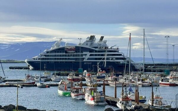 Islandia: Puerto de Akranes recibe primer crucero desde 2021