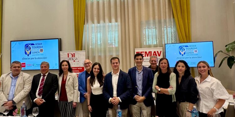 FETAVE Tourism Pitch Lunch. Almuerzo Profesional de Turismo
