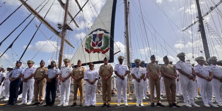 Armada Dominicana despide crucero internacional “Hermandad de los Mares Verano 2026”