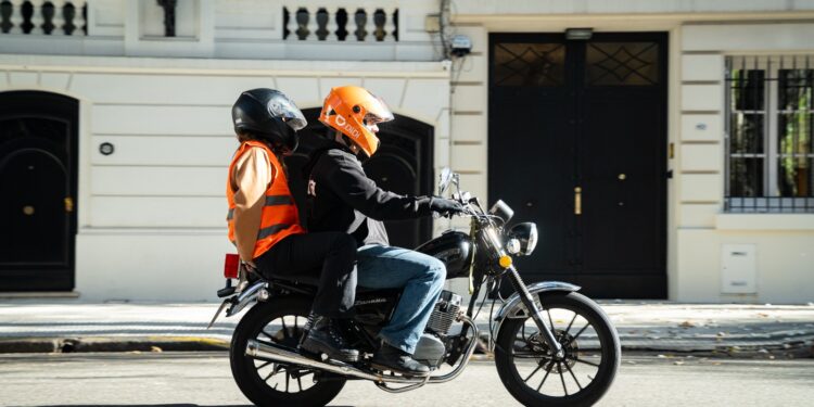 DiDi Trends | La previa de Argentina-Austria disparó hasta un 1400% los viajes en moto