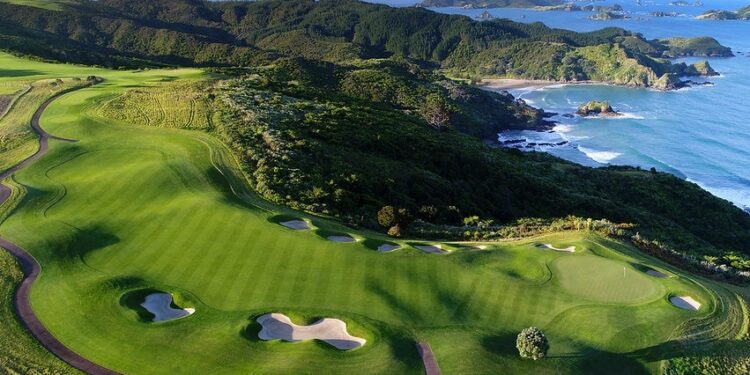 Azamara y Premier Golf lanzan una nueva propuesta de cruceros para los amantes del golf