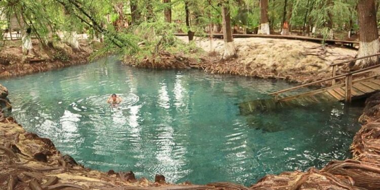 El pueblito de Querétaro entre islas, manantiales y viajes al pasado para disfrutar el finde