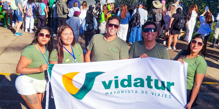 EXITOSA CONVENCIÓN DE VIDATUR EN IGUAZÚ