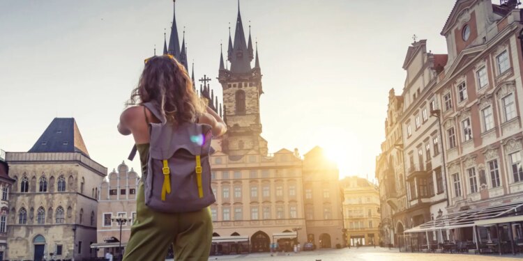 El mejor destino de Europa para las viajeras solitarias es esta majestuosa ciudad llena de tesoros