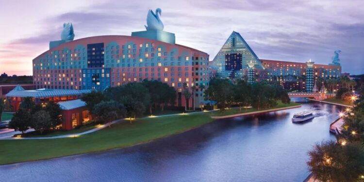 El hotel que redefine Disney: dentro del Swan Resort y su acceso secreto a los parques