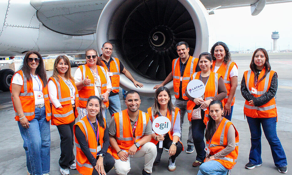 VISITA AL HANGAR DE LATAM CON AGIL
