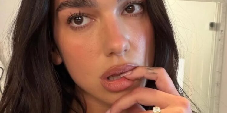 We Finally Know Who Designed Dua Lipa’s Engagement Ring