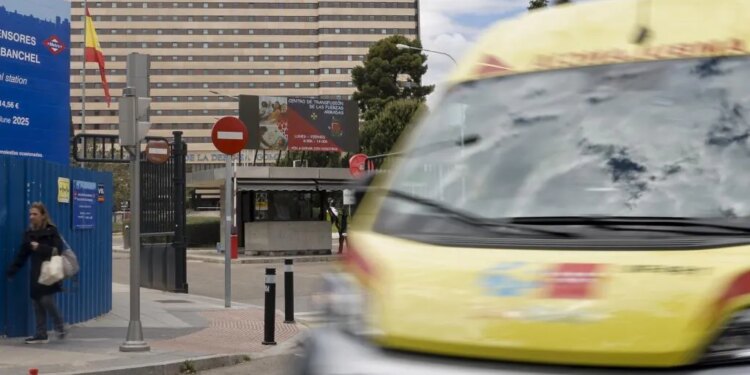 Hantavirus, última hora del brote, en directo | El español contagiado se mantiene estable y los demás aislados siguen negativos y sin síntomas
