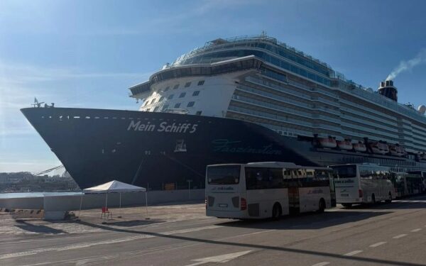 Puerto de Taranto da inicio a temporada de cruceros con doble escala